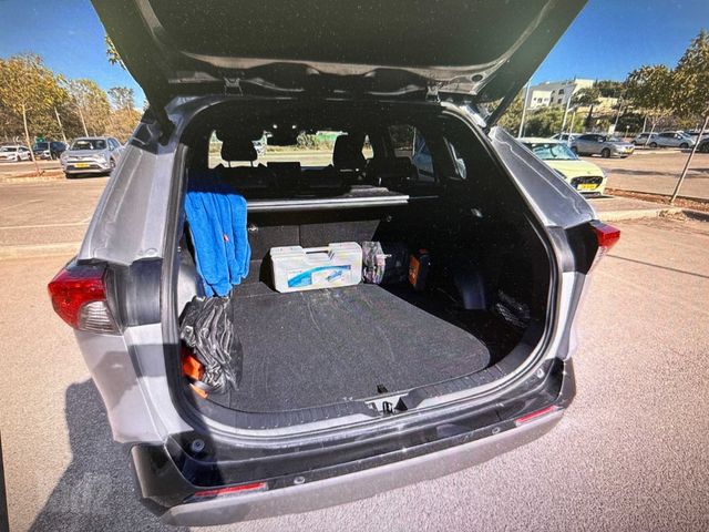 טויוטה RAV4