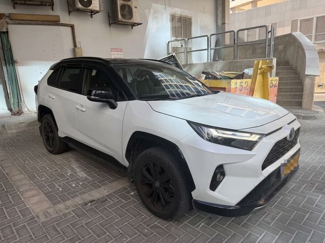 טויוטה RAV4