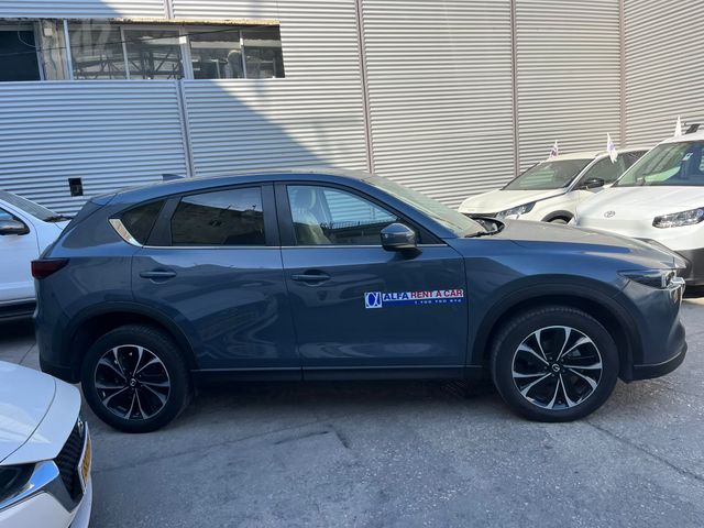 מודעת רכב מאזדה CX-5
