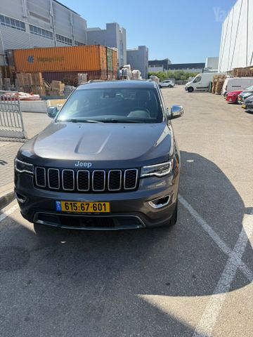 מודעת רכב ג'יפ גרנד צ'ירוקי