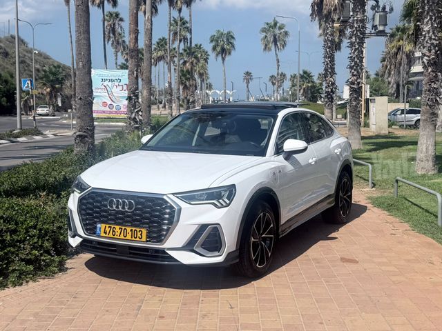 אאודי Q3