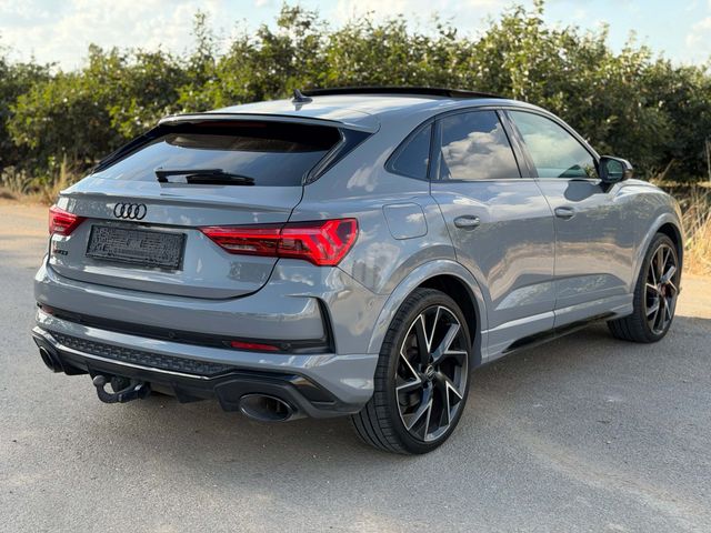 אאודי RS Q3