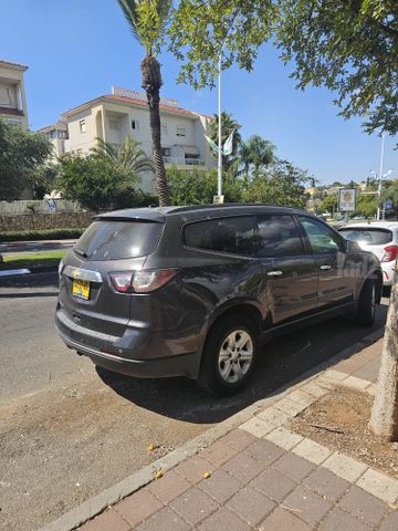 שברולט טראוורס