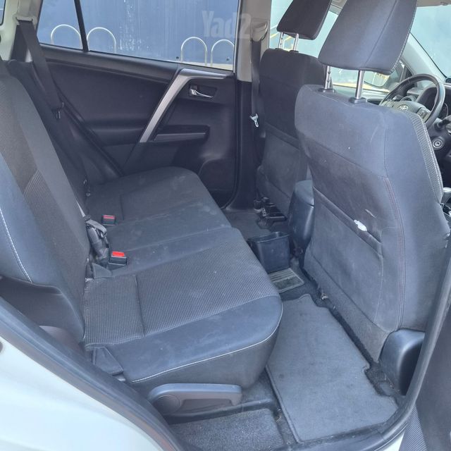 טויוטה RAV4
