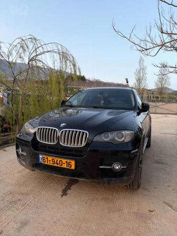 ב מ וו X6