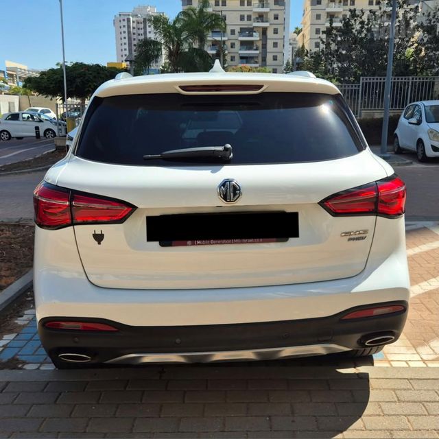 אם ג'י EHS PHEV