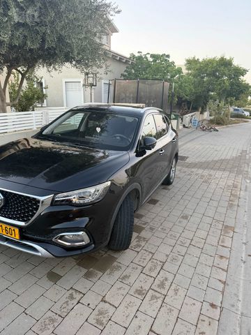 אם ג'י EHS PHEV