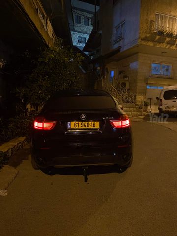 ב מ וו X6