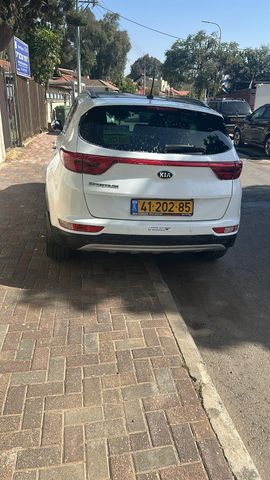 קיה ספורטז'