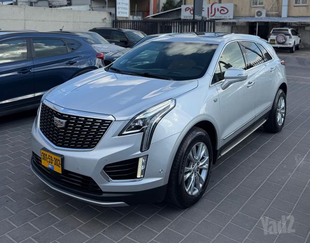 קאדילק XT5