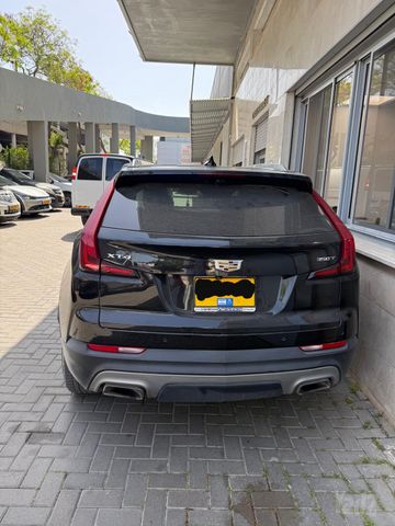 קאדילק XT4