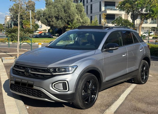 מודעת רכב פולקסווגן T-רוק