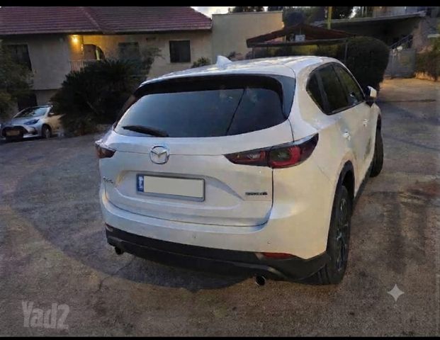 מודעת רכב מאזדה CX-5