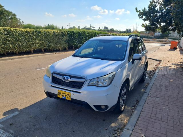 סובארו פורסטר