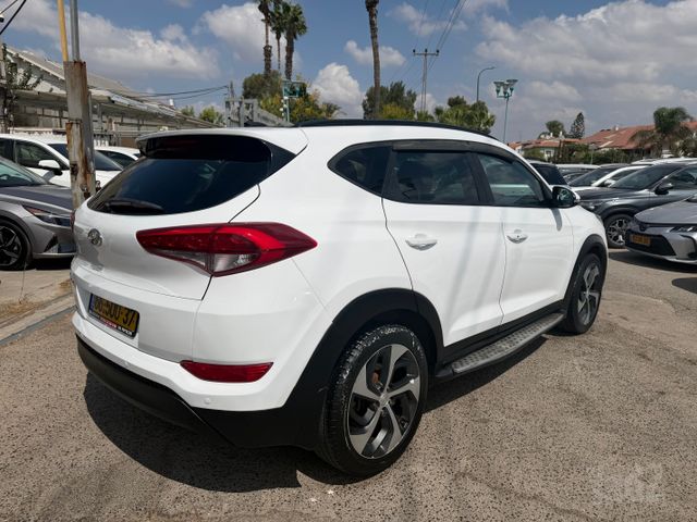 יונדאי טוסון