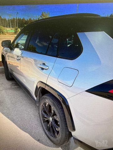 מודעת רכב טויוטה RAV4