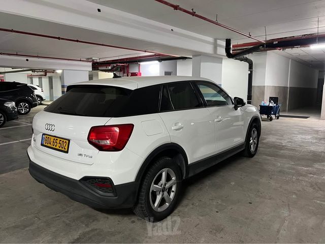 אאודי Q2