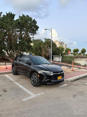 מודעת רכב שברולט בלייזר