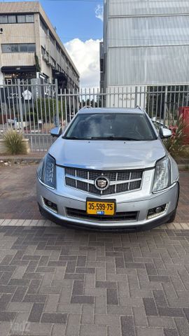 קאדילק SRX