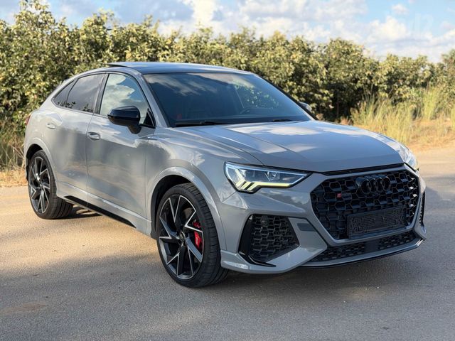 אאודי RS Q3