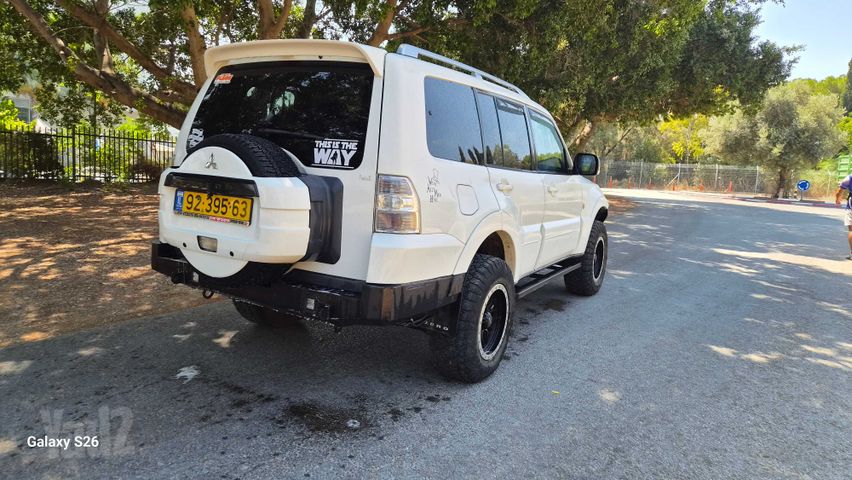מיצובישי פג'רו