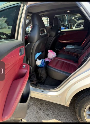 אם ג'י EHS PHEV