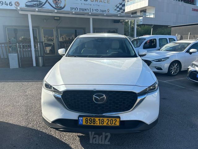 מודעת רכב מאזדה CX-5