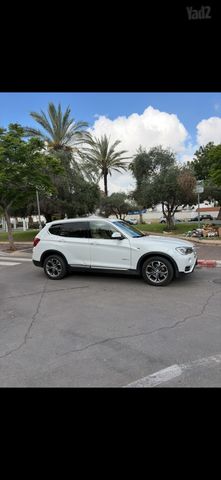 ב מ וו X3