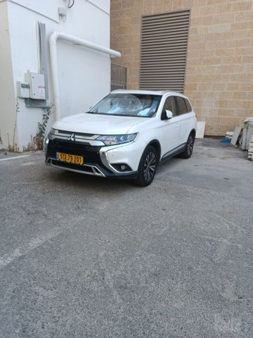 מודעת רכב מיצובישי אאוטלנדר