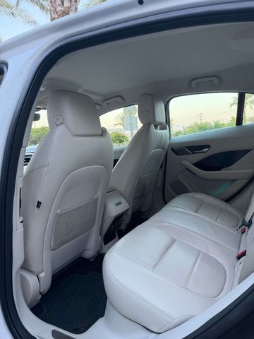 יגואר I-Pace