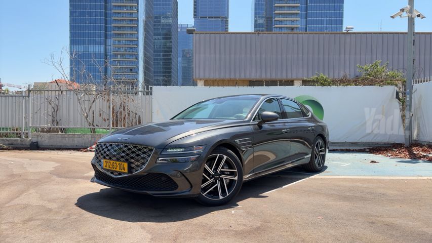 מודעת רכב ג'נסיס G80