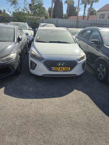 מודעת רכב יונדאי איוניק