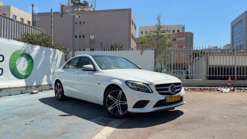 מרצדס-בנץ C-class