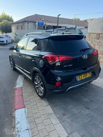 יונדאי I20 קרוס