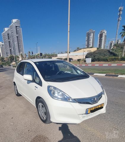 מודעת רכב הונדה ג'אז