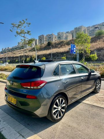יונדאי i30