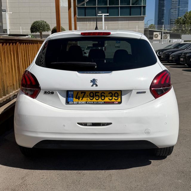 פיג'ו 208