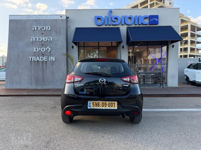 מאזדה 2
