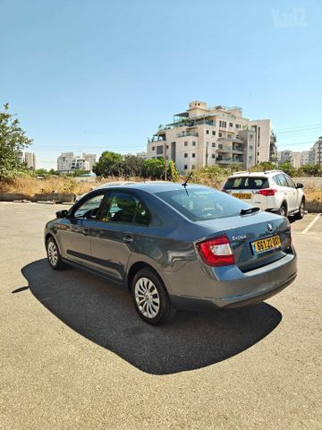 סקודה ראפיד