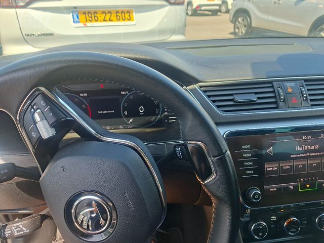 סקודה סופרב