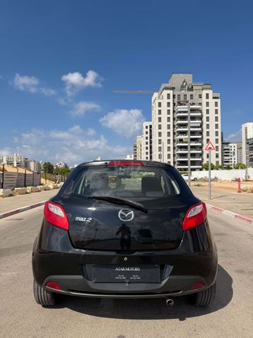 מאזדה 2
