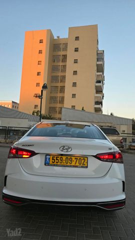 יונדאי אקסנט i25