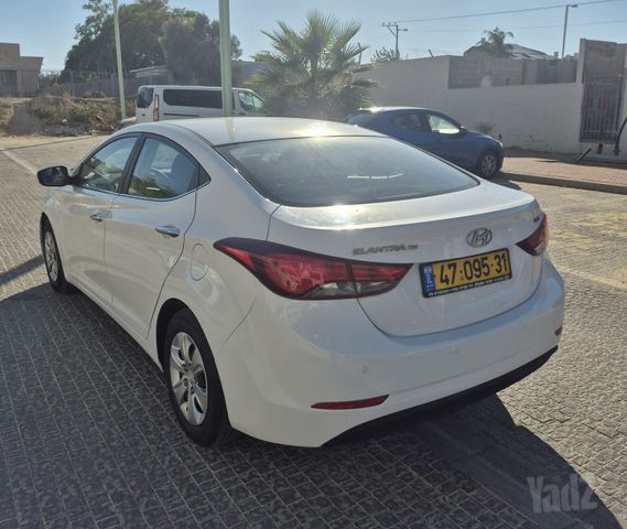 יונדאי I35