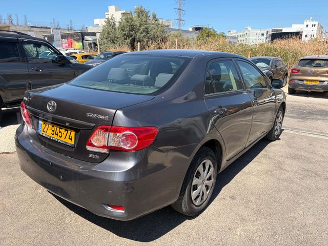 טויוטה קורולה