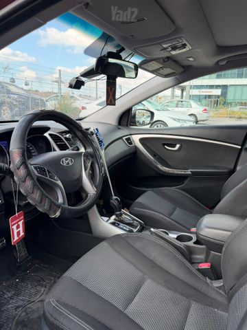 יונדאי i30