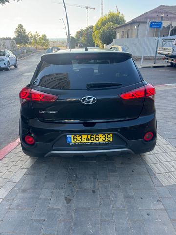 יונדאי I20 קרוס