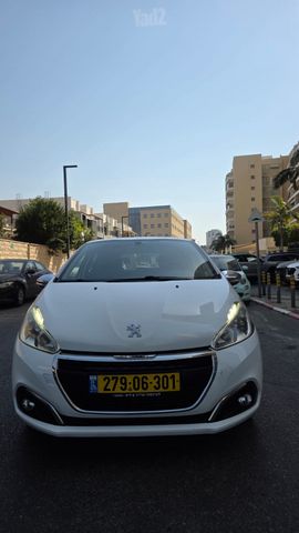 מודעת רכב פיג'ו 208 1