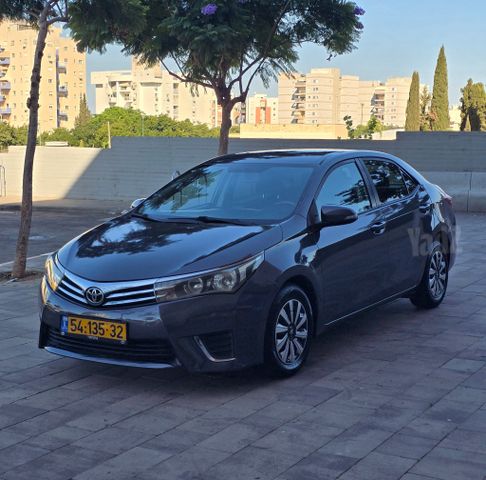 מודעת רכב טויוטה קורולה