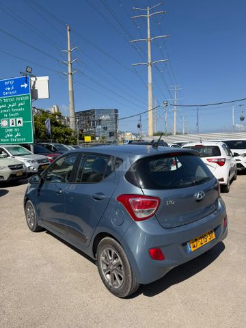 יונדאי i10