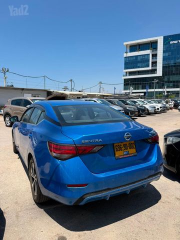 ניסאן סנטרה